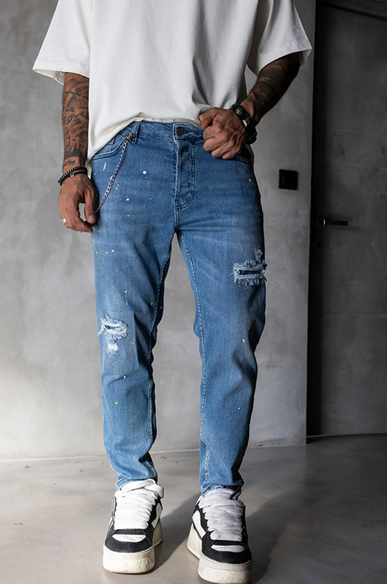 Blugi slim fit cu lant, rupturi si efect stropit (cod 6725)