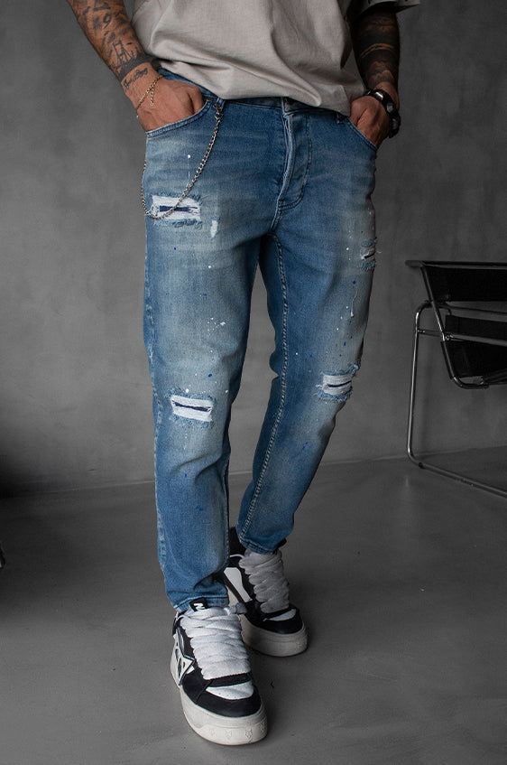 Blugi slim fit cu lant, rupturi si efect stropit (cod 6758)